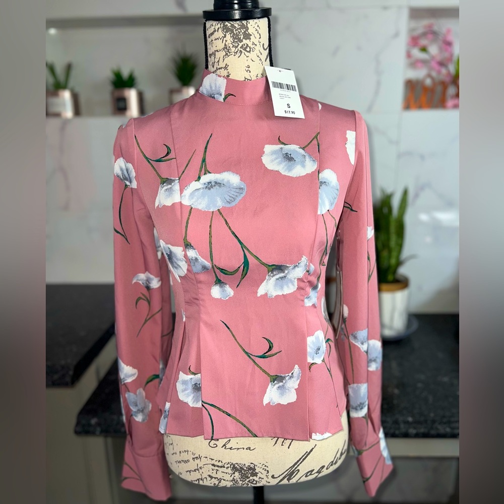 NWT Forever 21 - pink floral, long sleeve high neckline, peplum zip back, SM